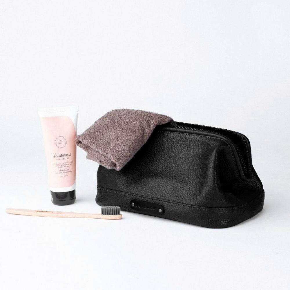 Athens Toiletry Bag - Black - Image 6