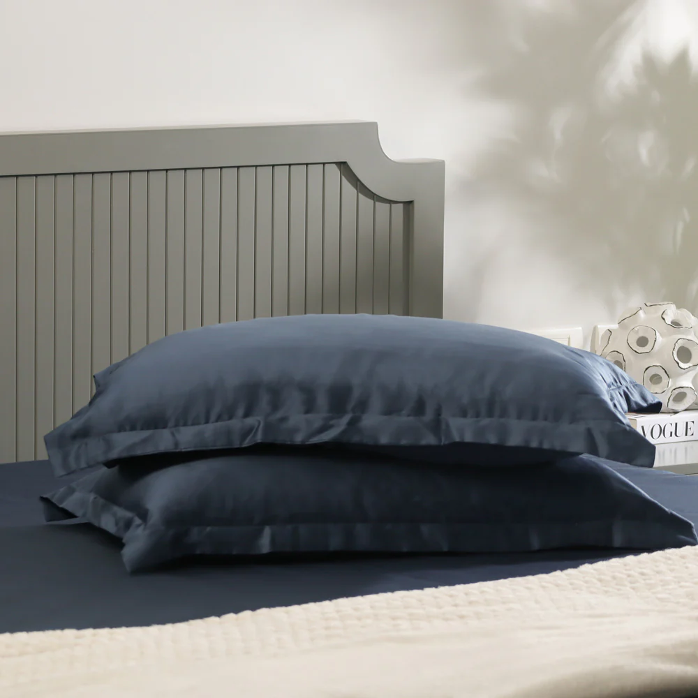 Bottega Bamboo Cotton King Size Bedsheet Set - Midnight - Image 4