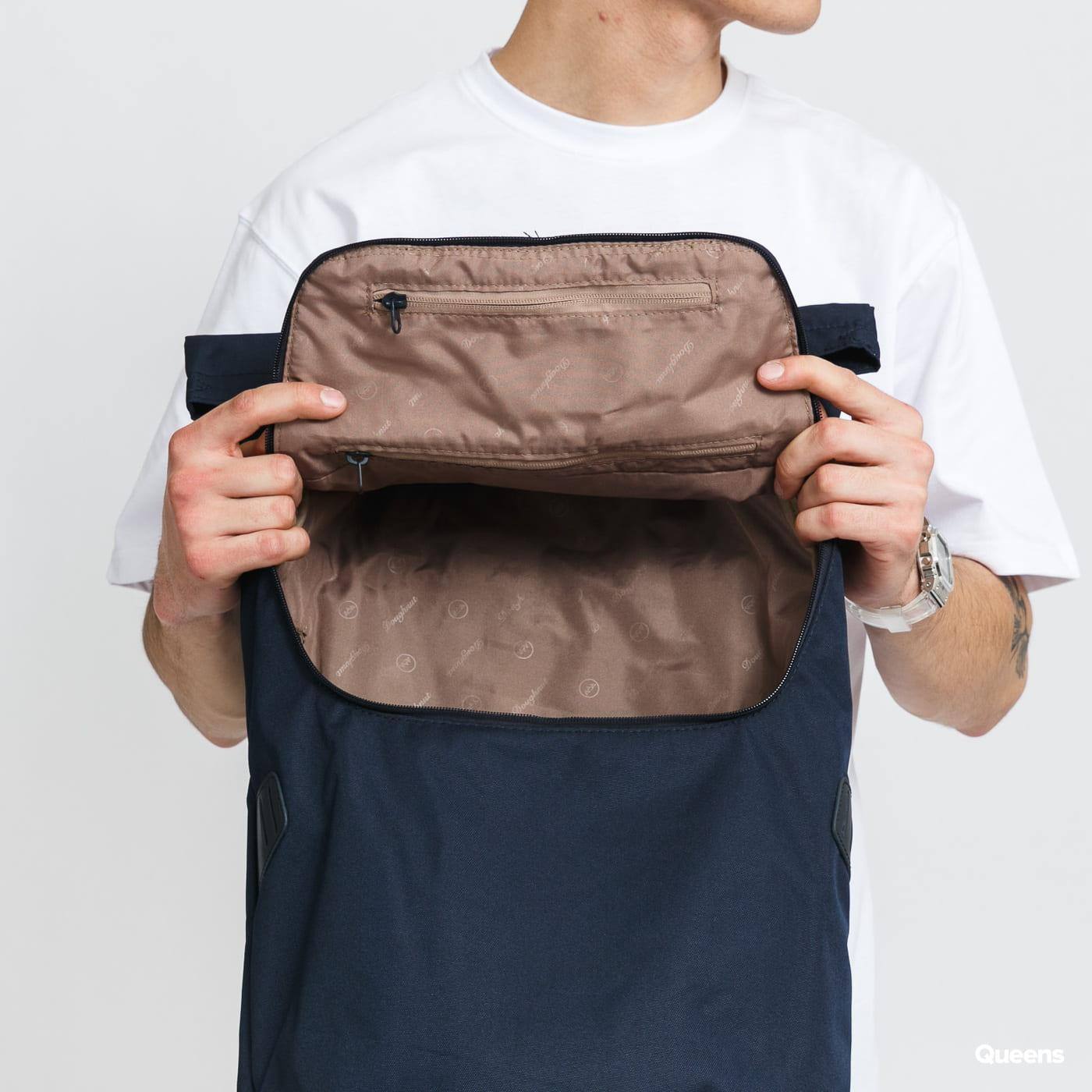 Christopher Travel Backpack 18L - Navy Edition - Image 5