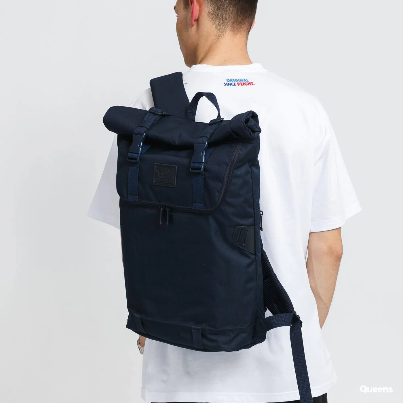 Christopher Travel Backpack 18L - Navy Edition - Image 6