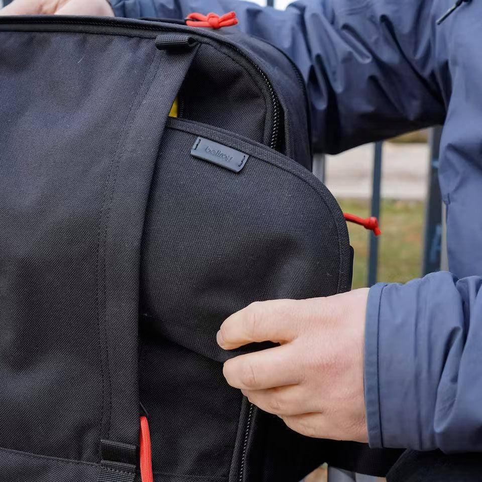 Classic Pouch - Black - Image 9