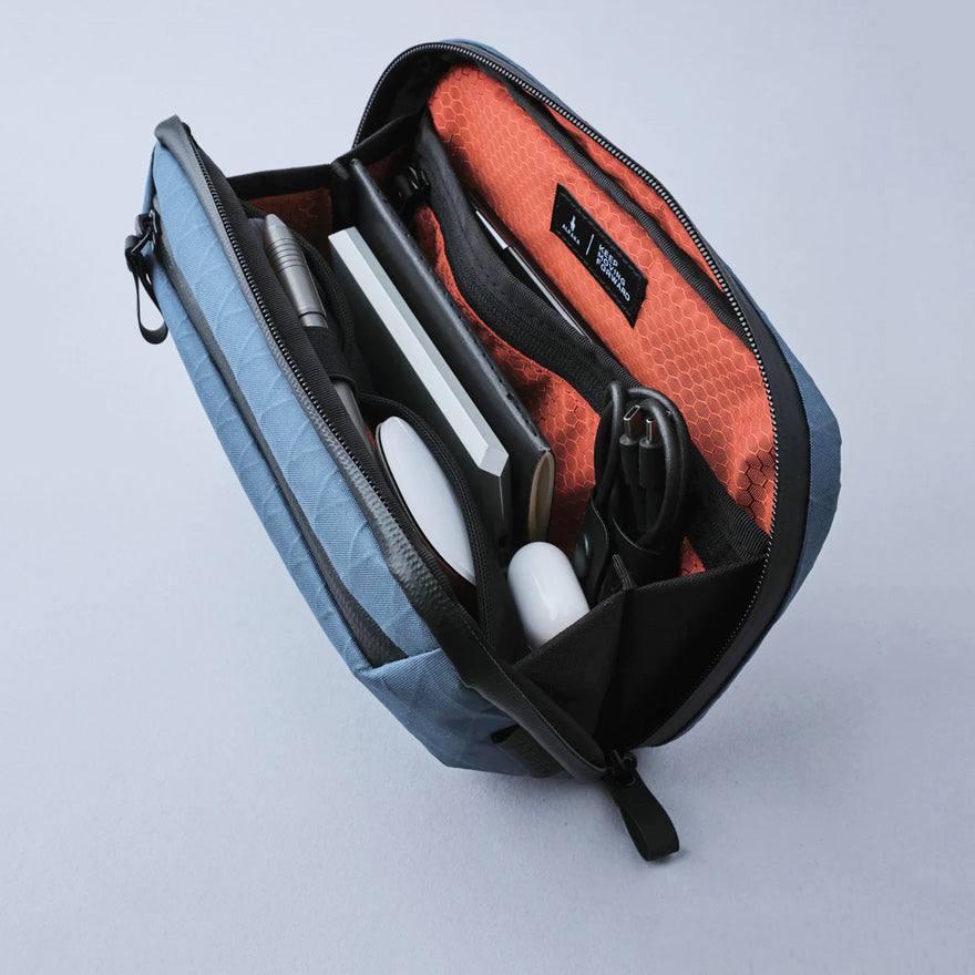 Elements Tech Case Mini - Ocean Blue RX30 - Image 3