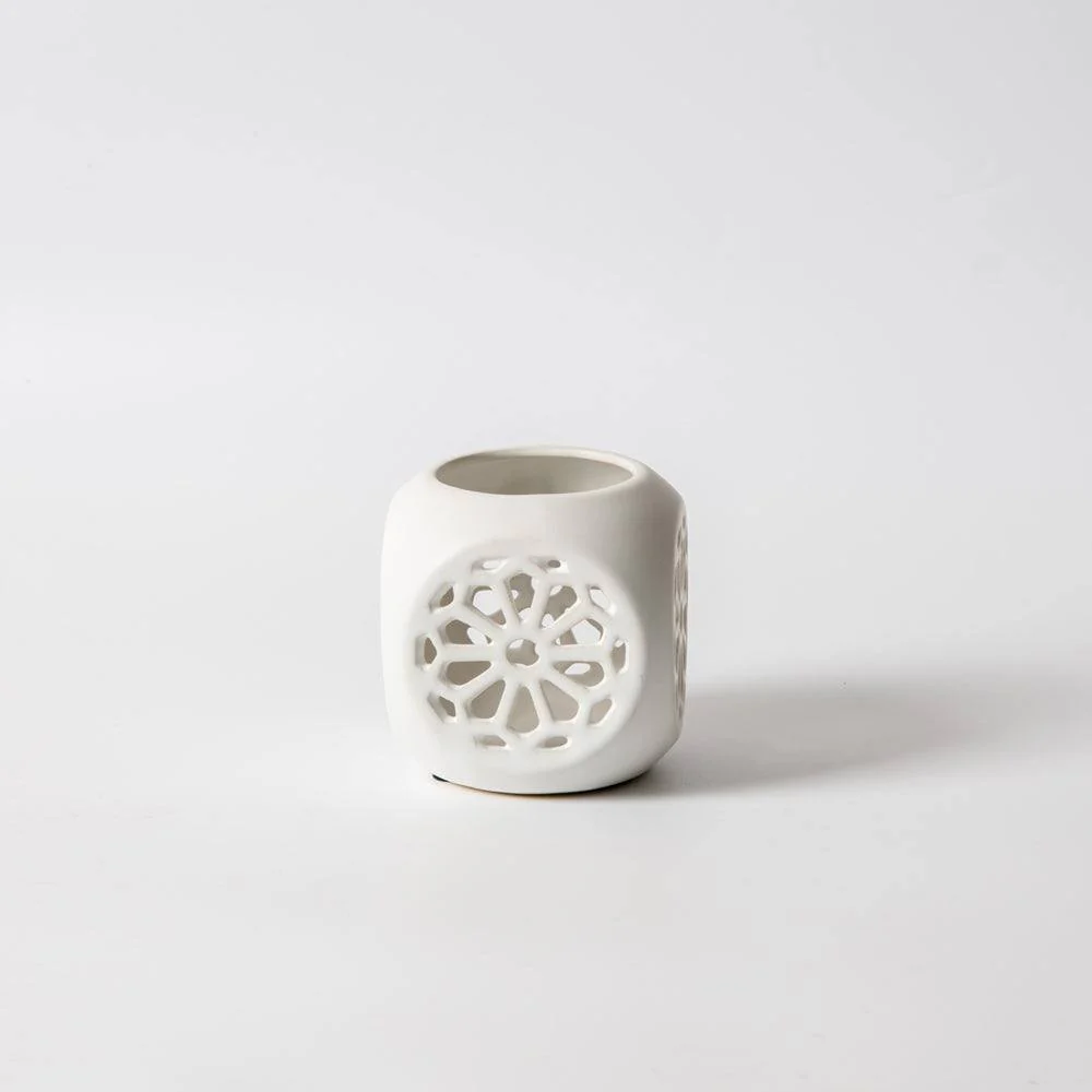 Fiore Ceramic Tealight Holder Small - White - Image 3