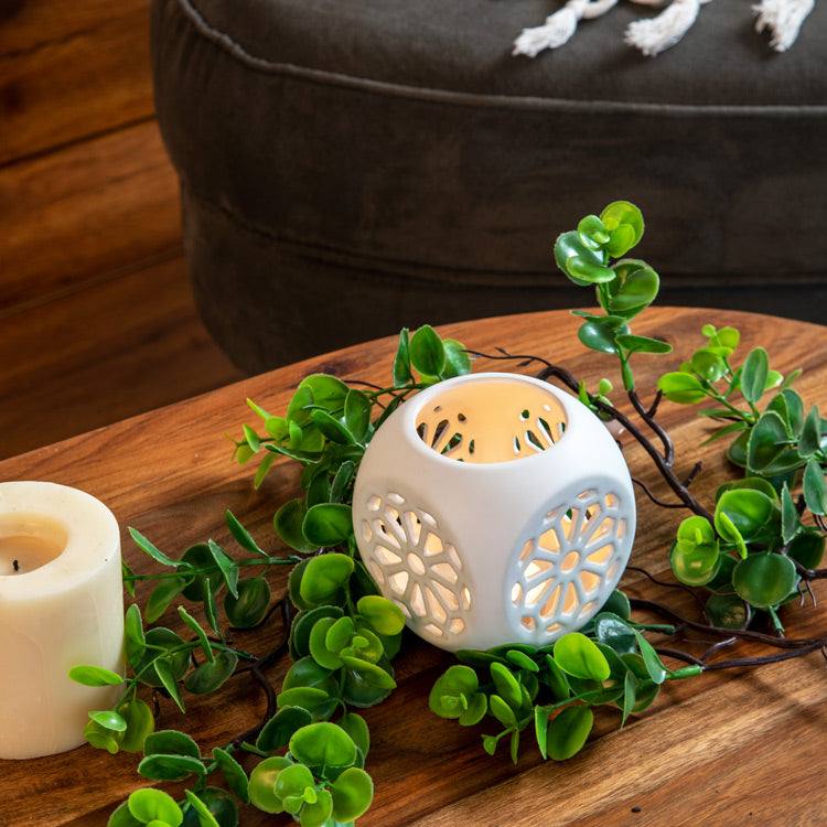 Fiore Ceramic Tealight Holder Small - White - Image 5