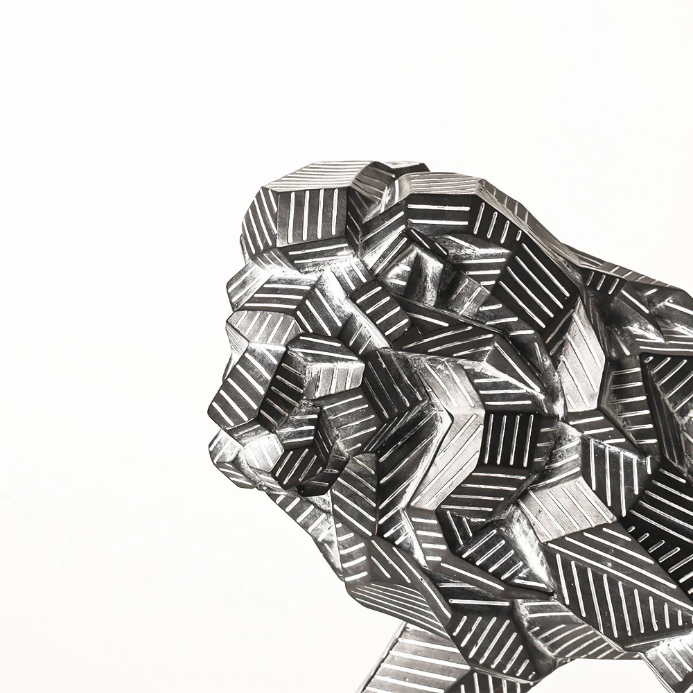Fractal Lines Lion Sculpture - Black & White - Image 4