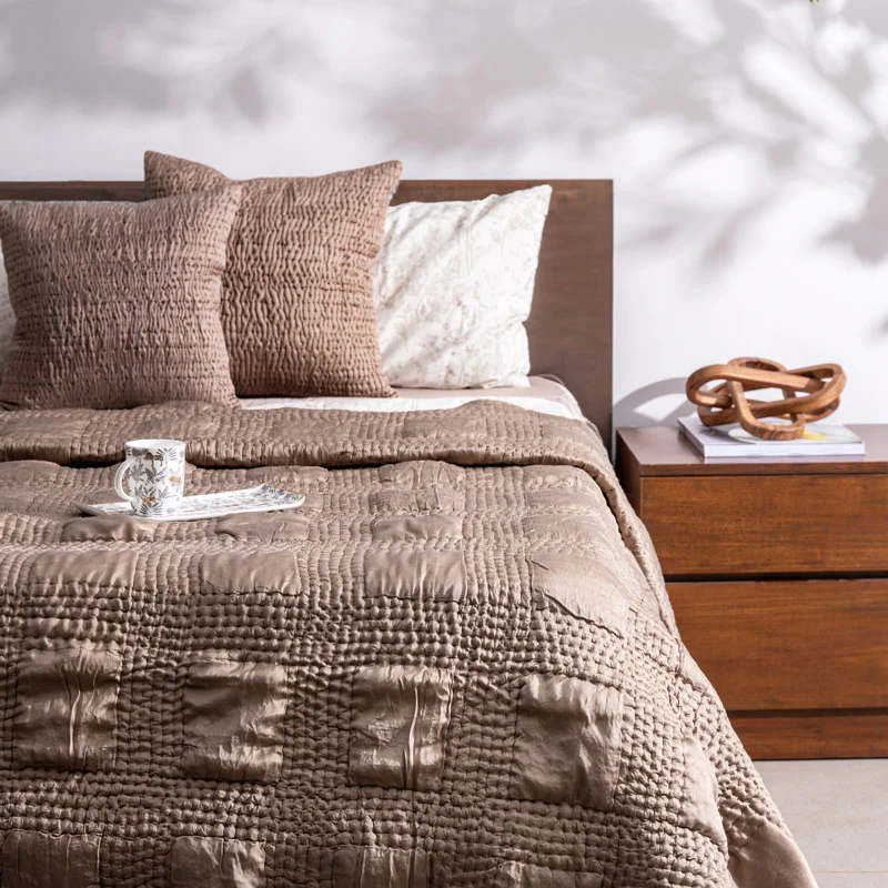 Grid Check Cotton Quilt - Mocha - Image 3