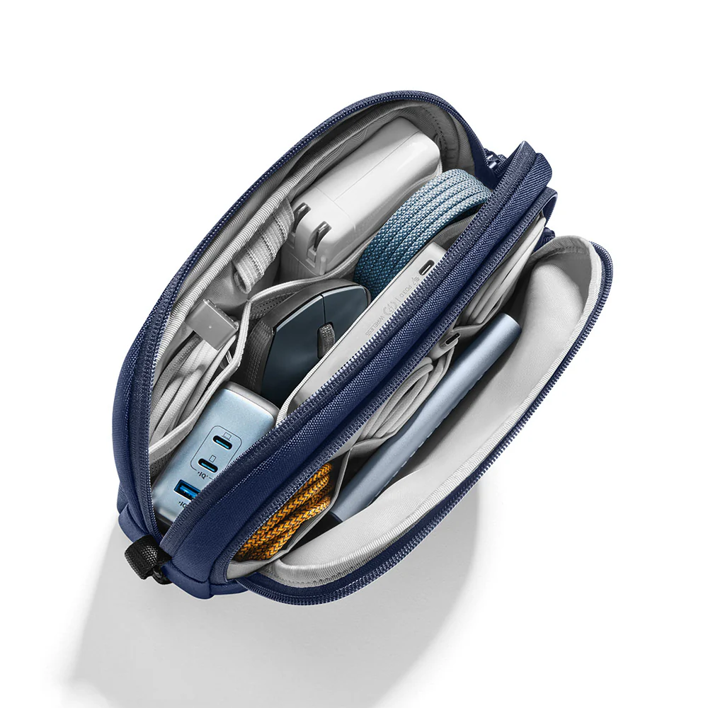 Light T12 Accessory Pouch Medium - Blue - Image 3