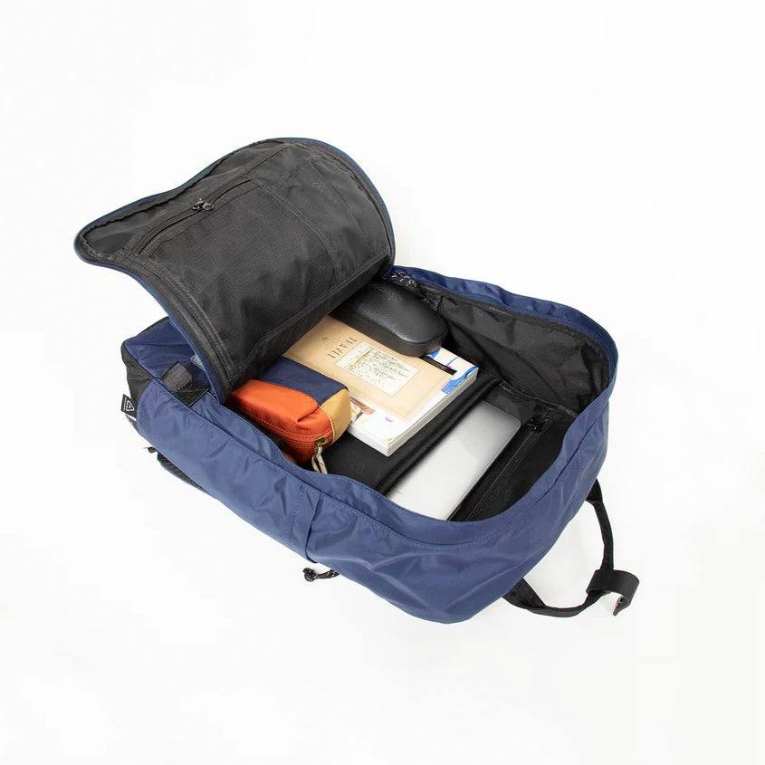 Macaroon Go Wild Series Backpack 20L - Black & Navy - Image 4