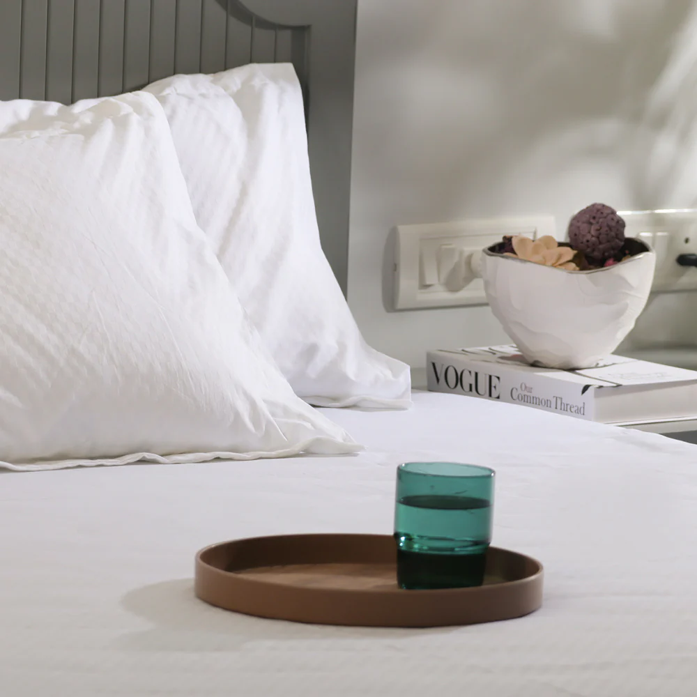 Maison Checks King Size Cotton Bedsheet Set - Ivory - Image 7