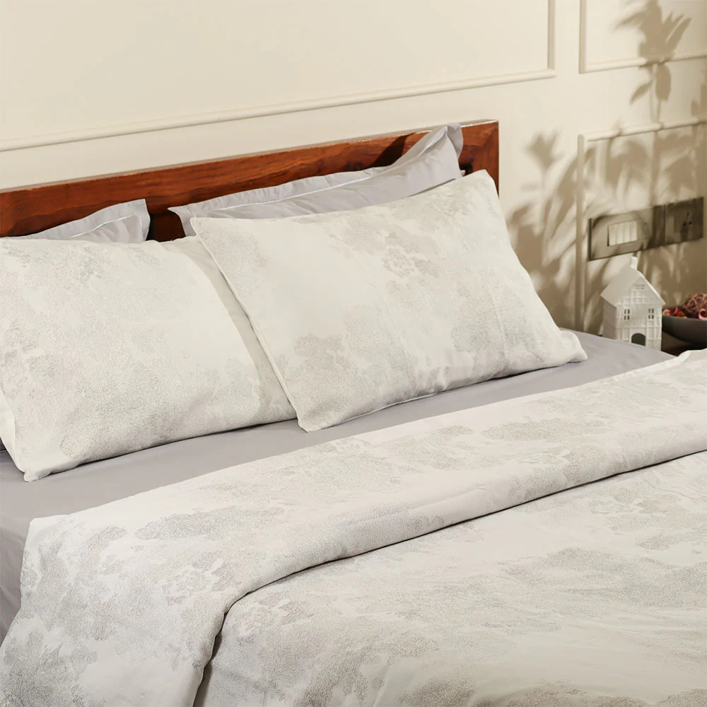 Rosette Duvet Cover and Pillow Shams Set - Grey - Image 10