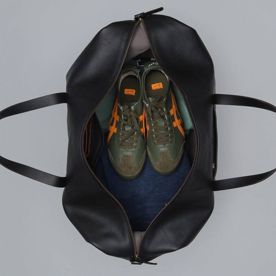 Runway Leather Travel Bag - Black - Image 7