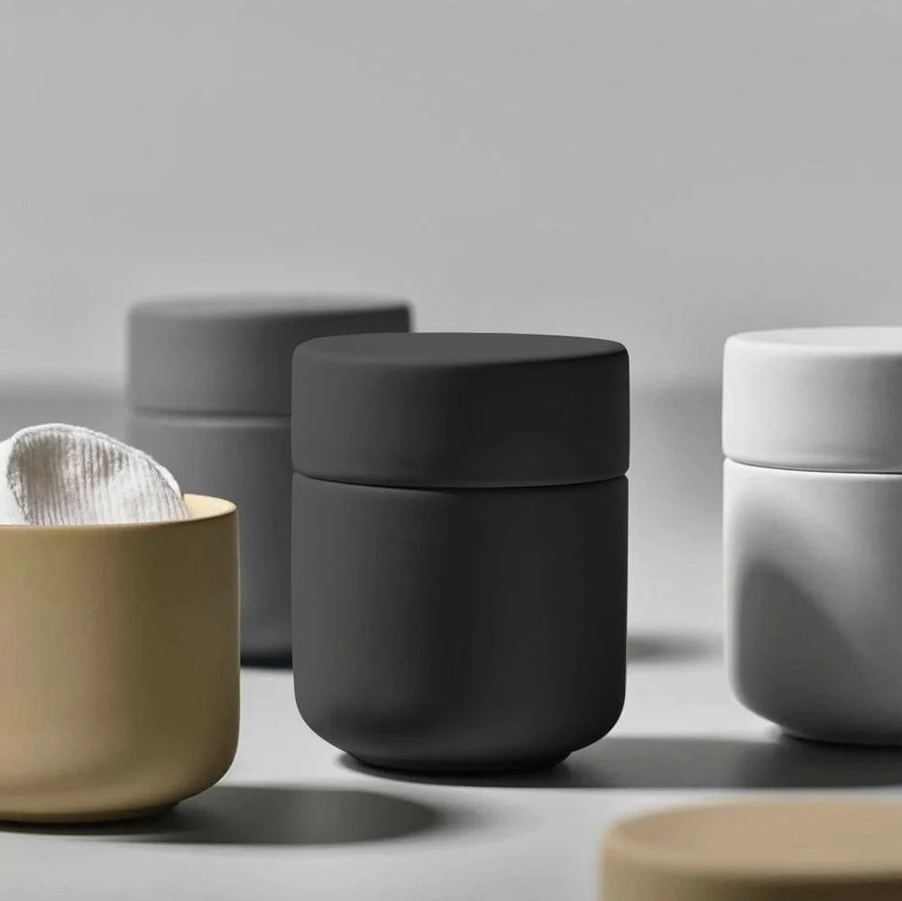 Ume Jar with Lid - Black - Image 5