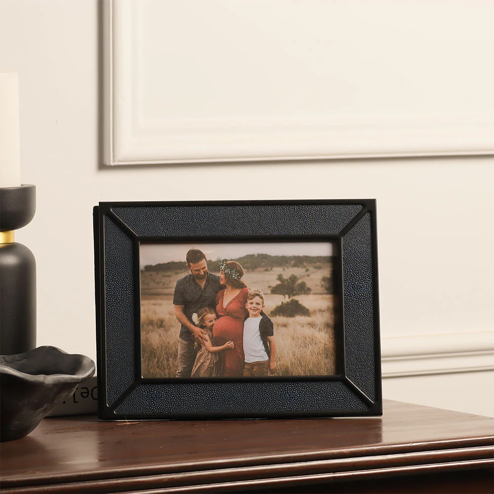 Vera Photo Frame Large - Blue Black - Image 6