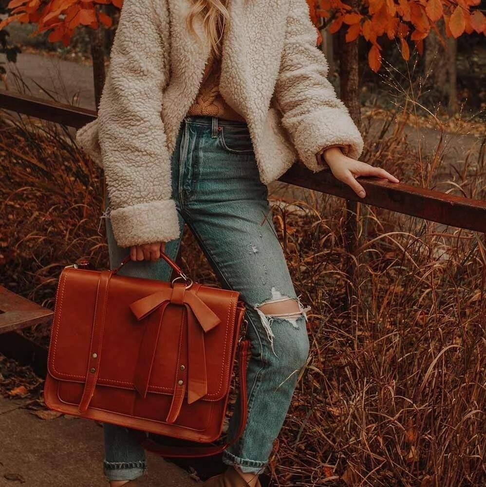 Vintage Bow Briefcase - Brown - Image 4