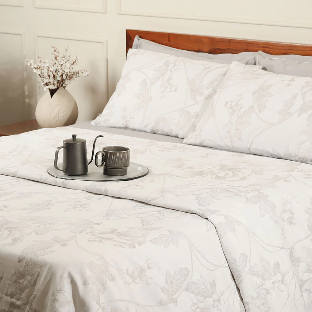 Willow Duvet Cover and Pillow Shams Set - Grey - Image 10